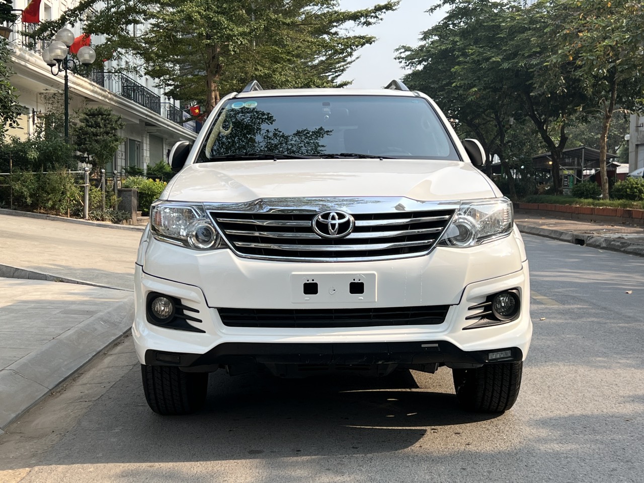 Toyota Fortuner 2016 V 4x4