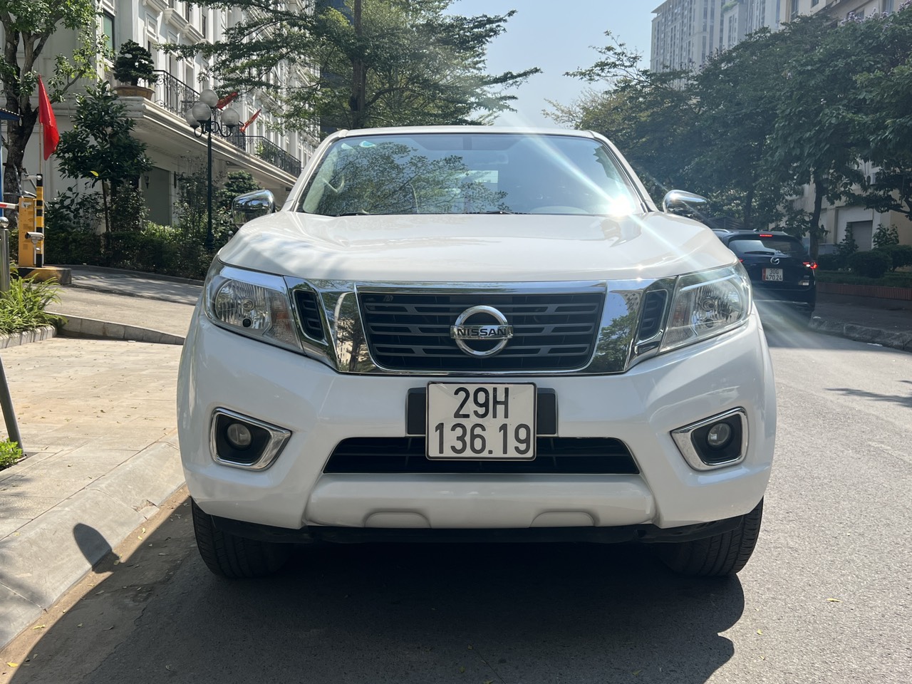 Nissan Navara EL 2018 Trắng 