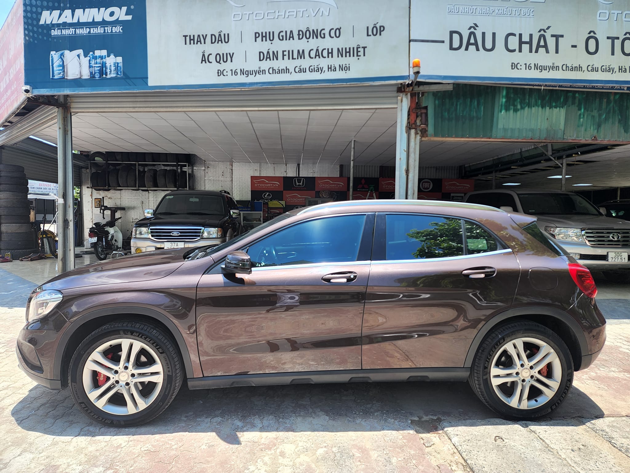 Mua bán xe mercedes gla 200 cũ tại Việt Nam
